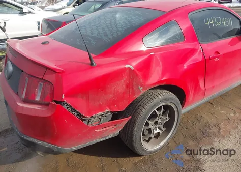 2010 Ford Mustang Gt/Gt Premium from USA, damaged, VIN 1ZVBP8CH4A5111205